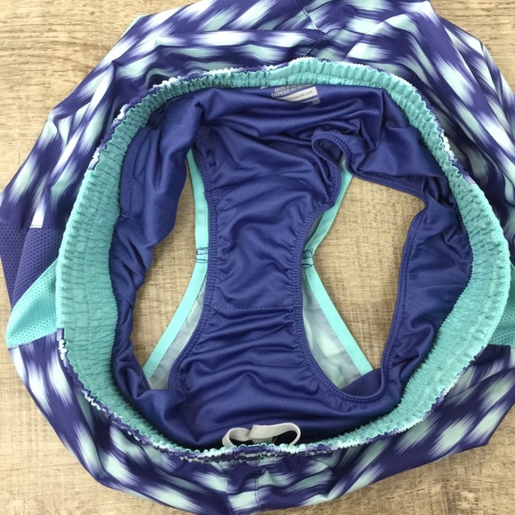 Nike Racer Shorts Size S - Picture 10 of 12